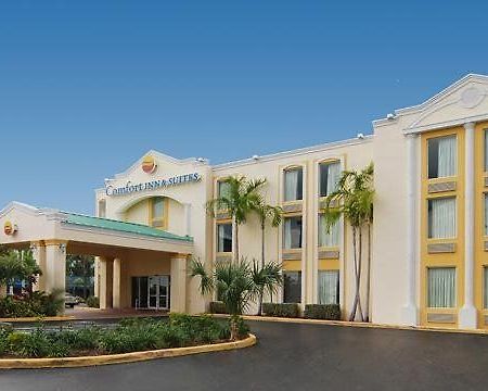 Comfort Inn & Suites Fort Lauderdale West Turnpike Lauderdale Lakes Esterno foto