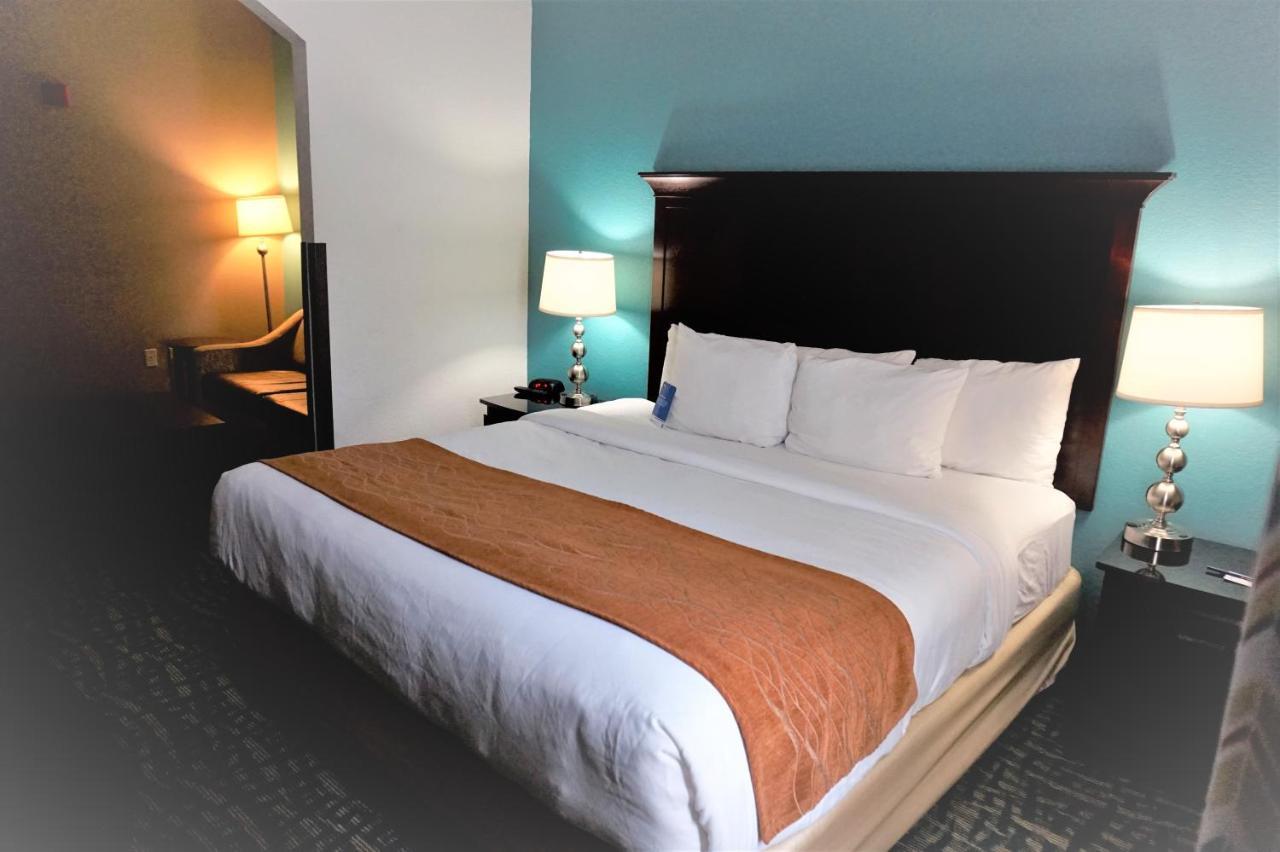Comfort Inn & Suites Fort Lauderdale West Turnpike Lauderdale Lakes Esterno foto