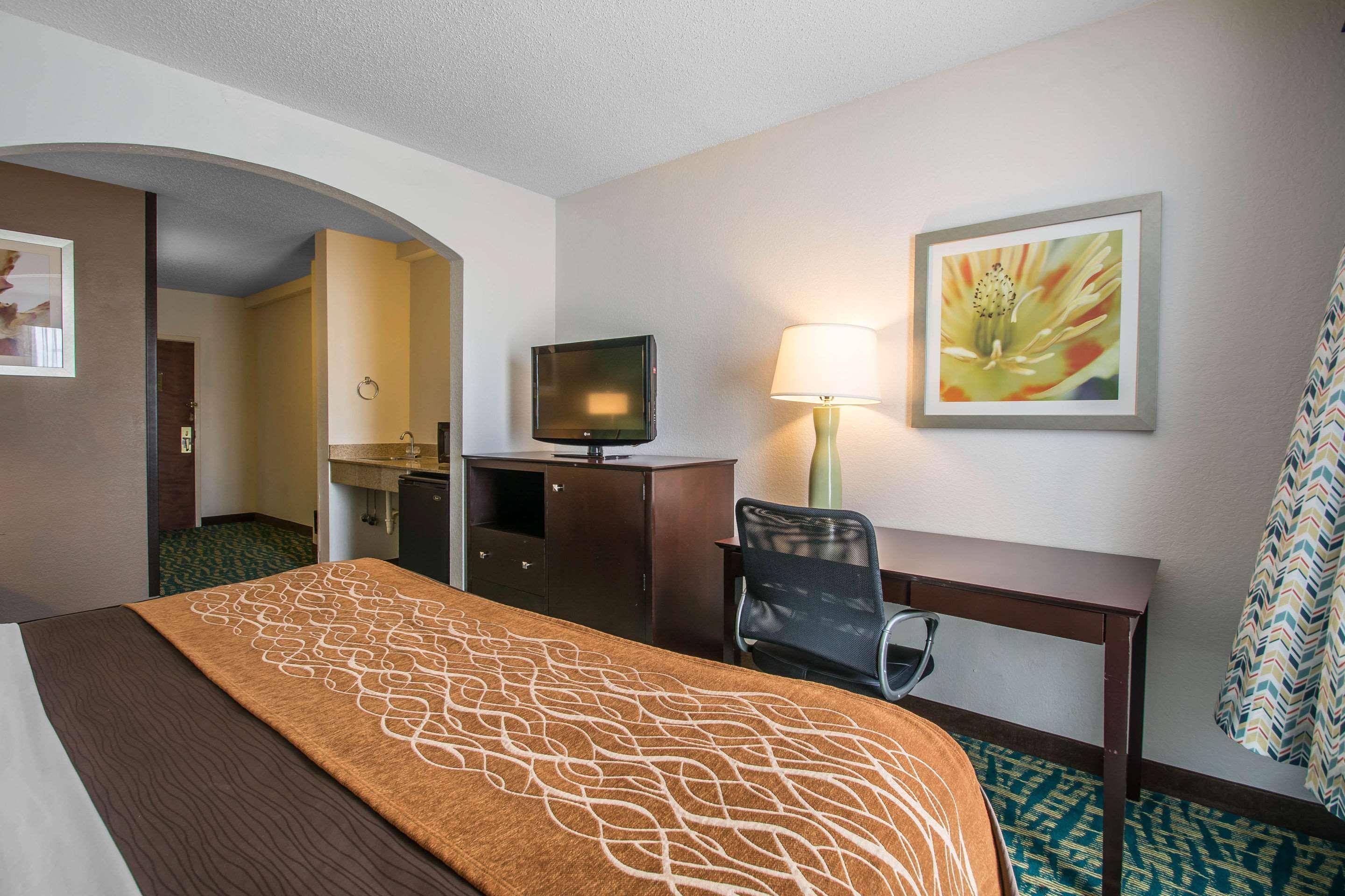 Comfort Inn & Suites Fort Lauderdale West Turnpike Lauderdale Lakes Esterno foto